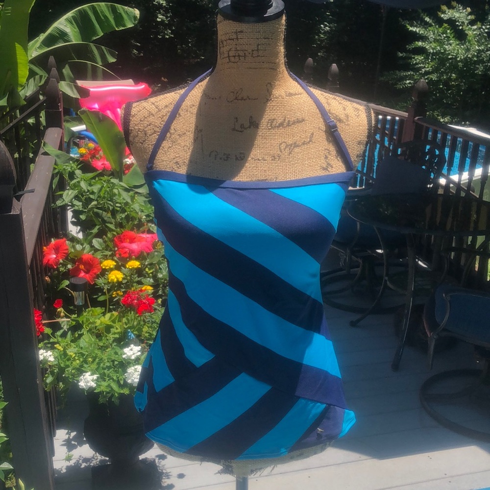 DKNY TANKINI TOP
